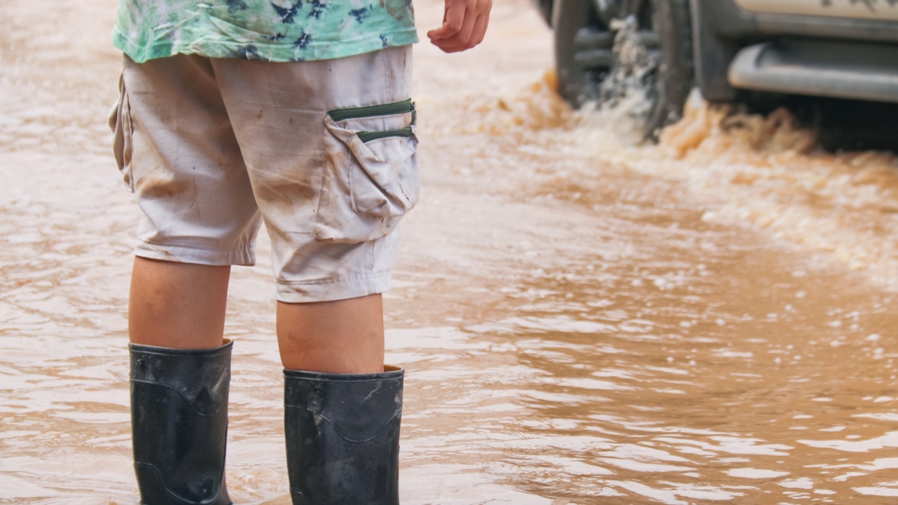 ปภ. ประสาน 35 จังหวัดและ กทม. เตรียมรับมือฝนตกหนัก เสี่ยงน้ำท่วม 18-25 ต.ค.