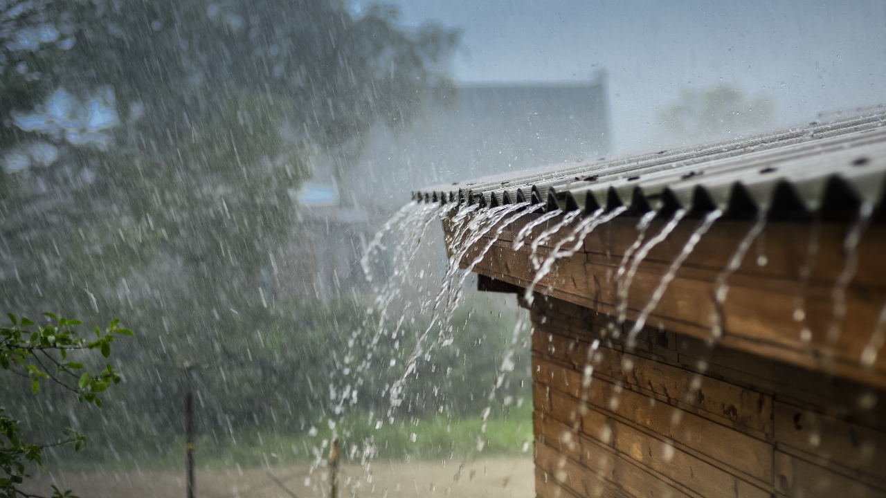 สภาพอากาศวันนี้ 17 ต.ค. ยังมีฝนตกหนักบางแห่ง ระวังน้ำท่วมฉับพลัน-น้ำป่าหลาก