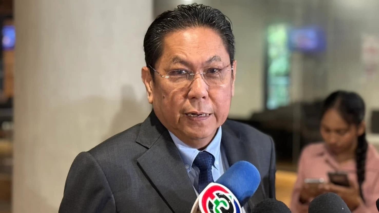 ประธาน สส.พรรคเพื่อไทยขอฟังข้อมูลฝ่ายค้านซักฟอก ก่อนยกมือโหวต