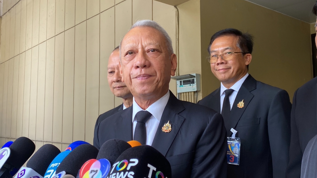 “พิพัฒน์” ยันแค่ซึม ไม่ใช่ท่อน้ำมันรั่ว ค่าสารระเหยไม่ถึงระดับอันตราย