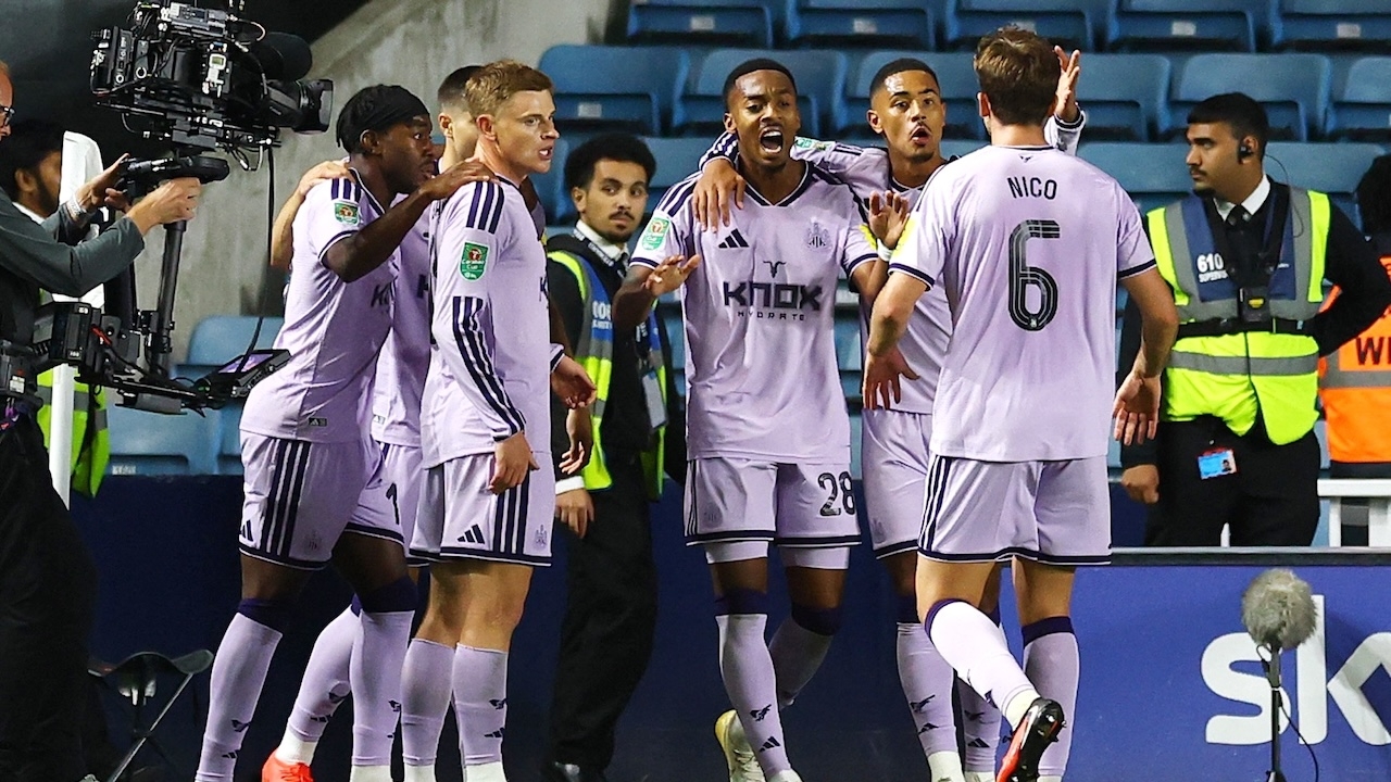 Newcastle Edges Past Millwall to Reach Carabao Cup Round 4