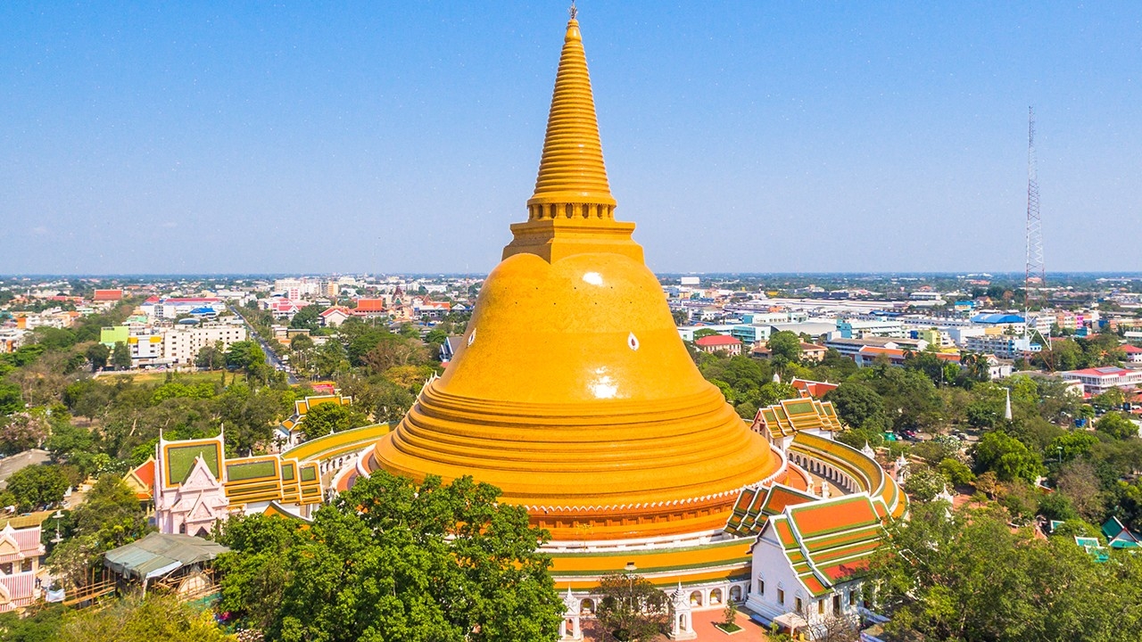 ไร้เครนยักษ์! ช่างสมัย ร.4 สร้างพระปฐมเจดีย์ สูงเท่าตึก 40 ชั้นได้อย่างไร?