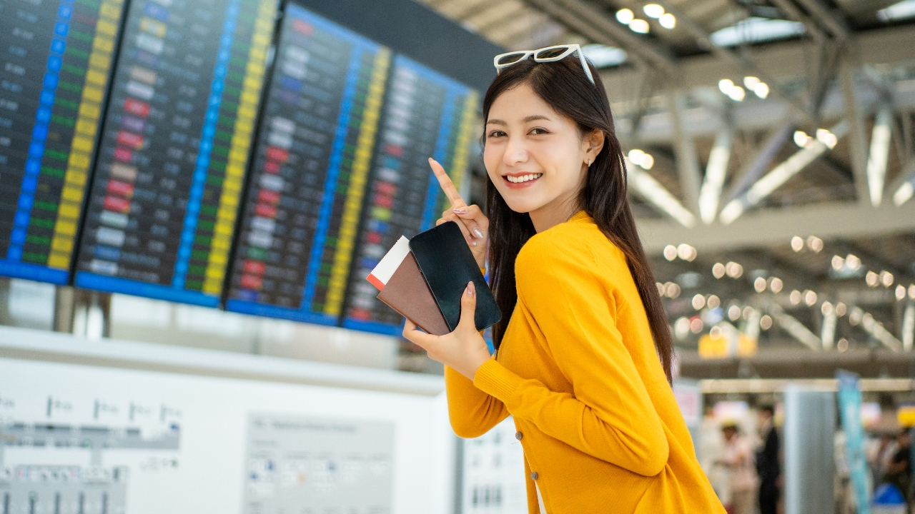 เทียบความต่าง Low Cost vs Full Service เลือกบินแบบไหนคุ้มสุด