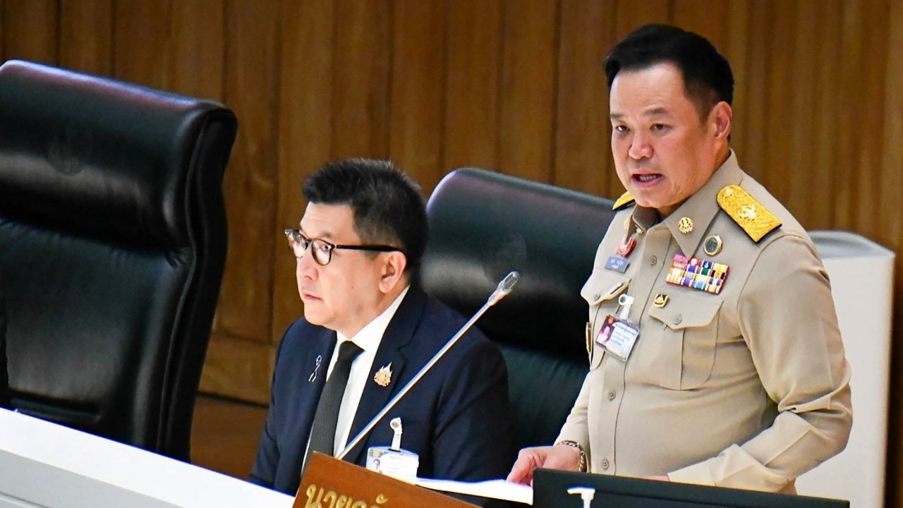 นายกฯ ปัดคิดตั้ง รมช.คลัง ช่วย “เอกนิติ” ชี้มีผู้ช่วย รมต. มีความรู้ความสามารถ