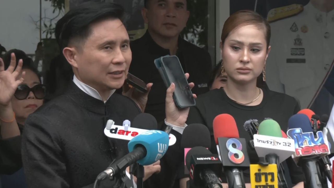 “อ.ปานเทพ” เผยภาพหลักฐาน 2 รูปปริศนา ที่มีคนสวมรอยถูกนำไปใช้ในสำนวนคดี  ชี้เป้าความผิดปกติที่พบ