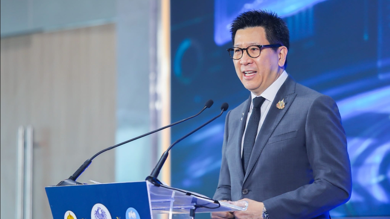 “เอกนิติ” เป็นงง บริษัทส่งออกแสนล้านตกสำรวจ ดัชนีอุตสาหกรรมไทยผิดเพี้ยน