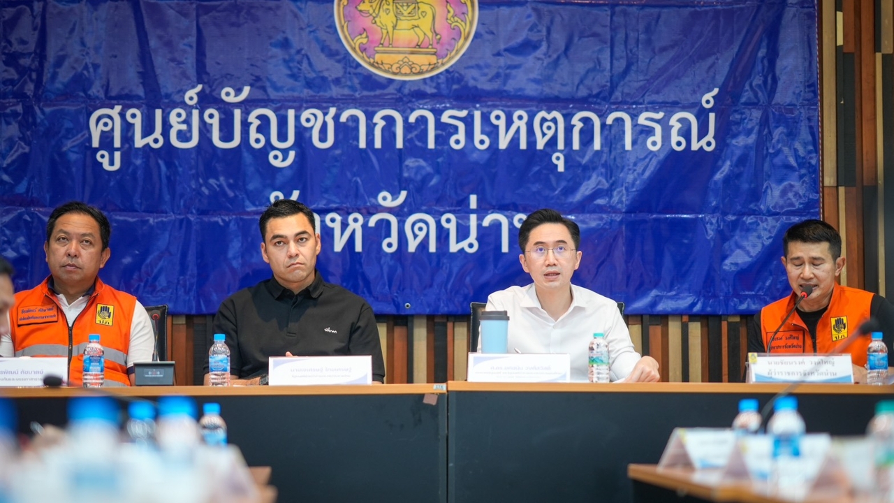 “ยศชนัน” ถกด่วนผวจ. เหนือทุกจังหวัด สั่งการเปิด War Room เตรียมพร้อมรับมืออุทกภัย