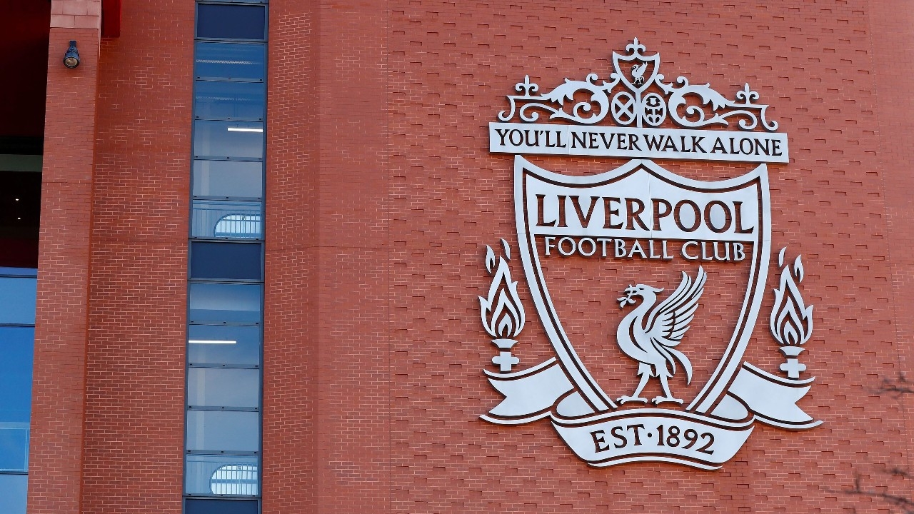 Liverpool Officially Signs Third New Player, Reveals Contract Details and Shirt Number