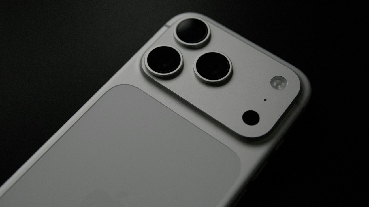 iPhone 18 Pro ส่อขึ้นราคา นักวิเคราะห์คาดแพงขึ้น 4,000-12,000 บาท ราคาไทยอาจทะลุ 50,000 บาท
