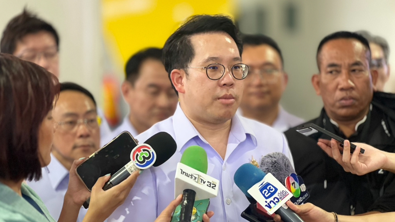 รมว.สธ. เผย อาการเด็กหญิง 12 อาการยังโคม่า แพทย์กำลังช่วยเหลือเต็มที่