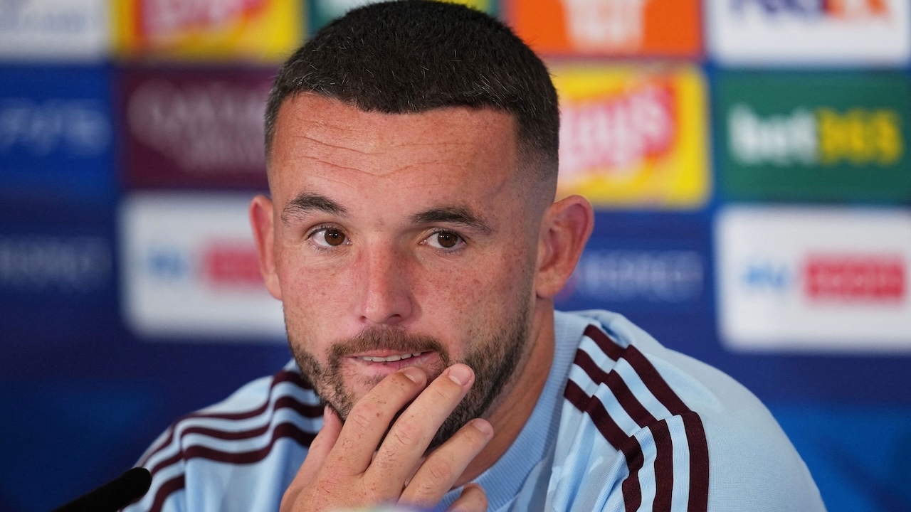 McGinn Delivers Sharp Words Ahead of Aston Villa vs. PSG in UEFA Super Cup