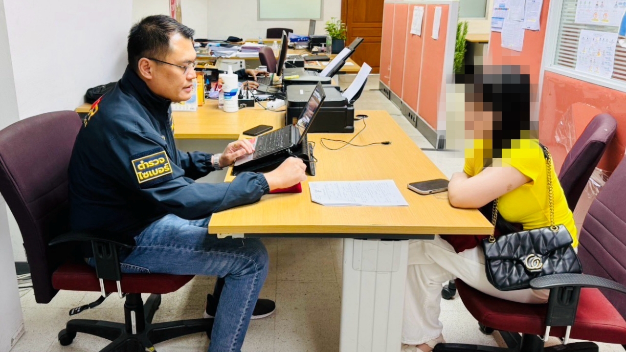 รวบ “มะปราง” อินฟลูฯ สายเซ็กซี่ รับแปะลิงก์เว็บพนัน ศาลสั่งจำคุก 8 เดือน