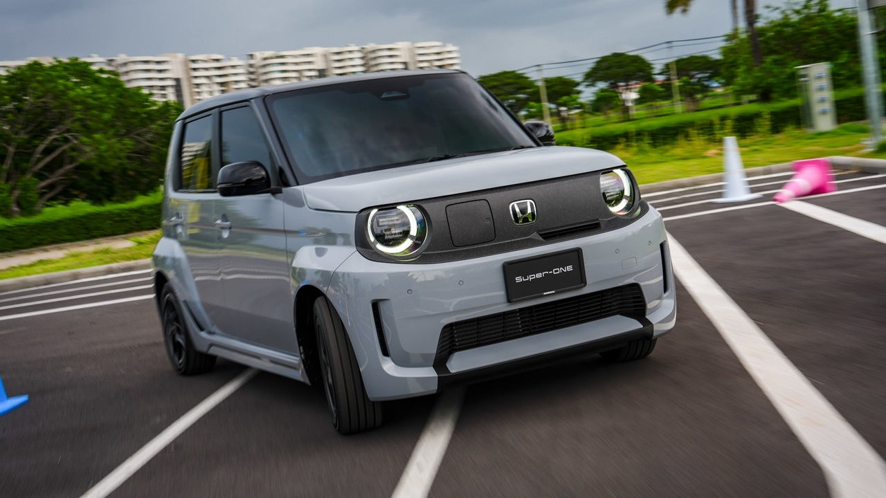 Honda Super-ONE ราคา 990,000 บาท EV ไซซ์มินินำเข้าญี่ปุ่น แต่งแบบ JDM เท่สุดๆ 