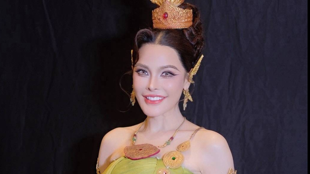 Pingping Raphat Embodies Thai Elegance in Queen to Queen Concept at Miss Universe Thailand 2026