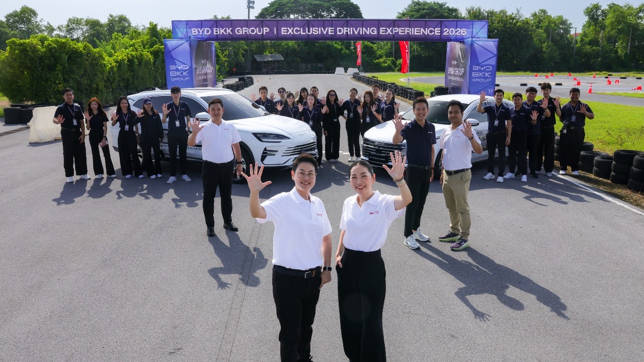 เกาะสนามยานยนต์ : BYD BKK GROUP แสดงศักยภาพเครือข่าย 5 โชว์รูม 5 มุมเมือง