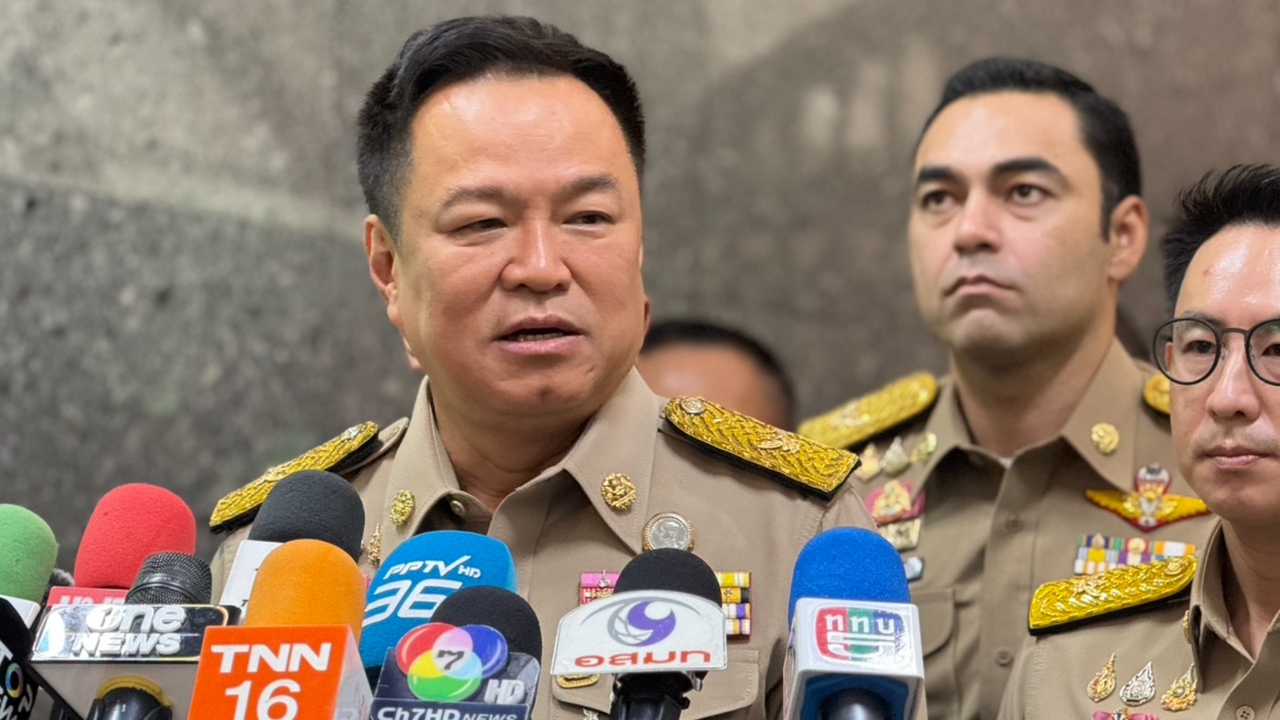 “นายกฯ” ลั่นปัญหาภาคใต้ไม่มีเคลียร์ ลุยปราบยา-ของเถื่อน เตือนพวกท้าทาย “อยากเจ๊งก็ลอง”