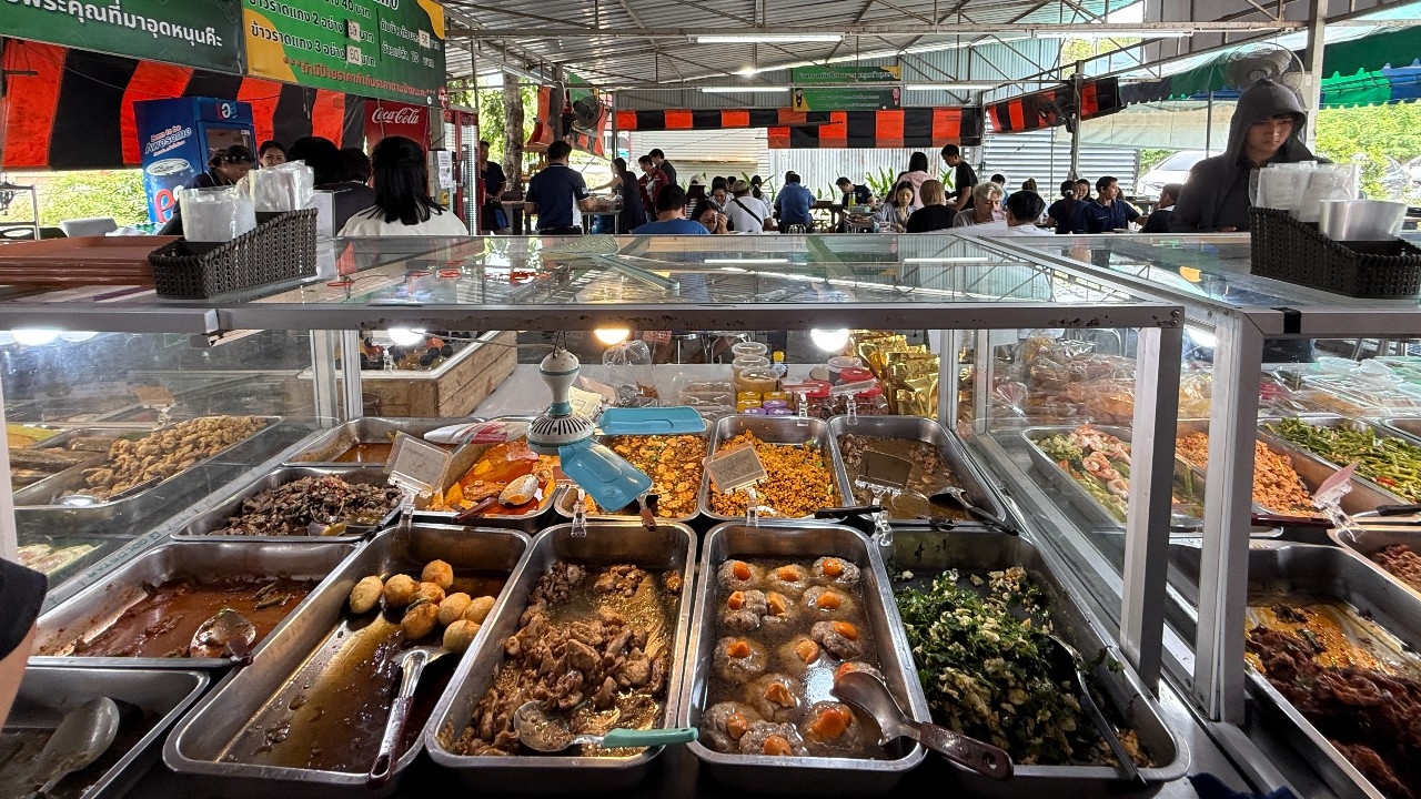ถอดสูตรลับ "ข้าวแกงวังทอง" ยอดขายปังเดือนละแสน สู่คอร์สเงินล้าน