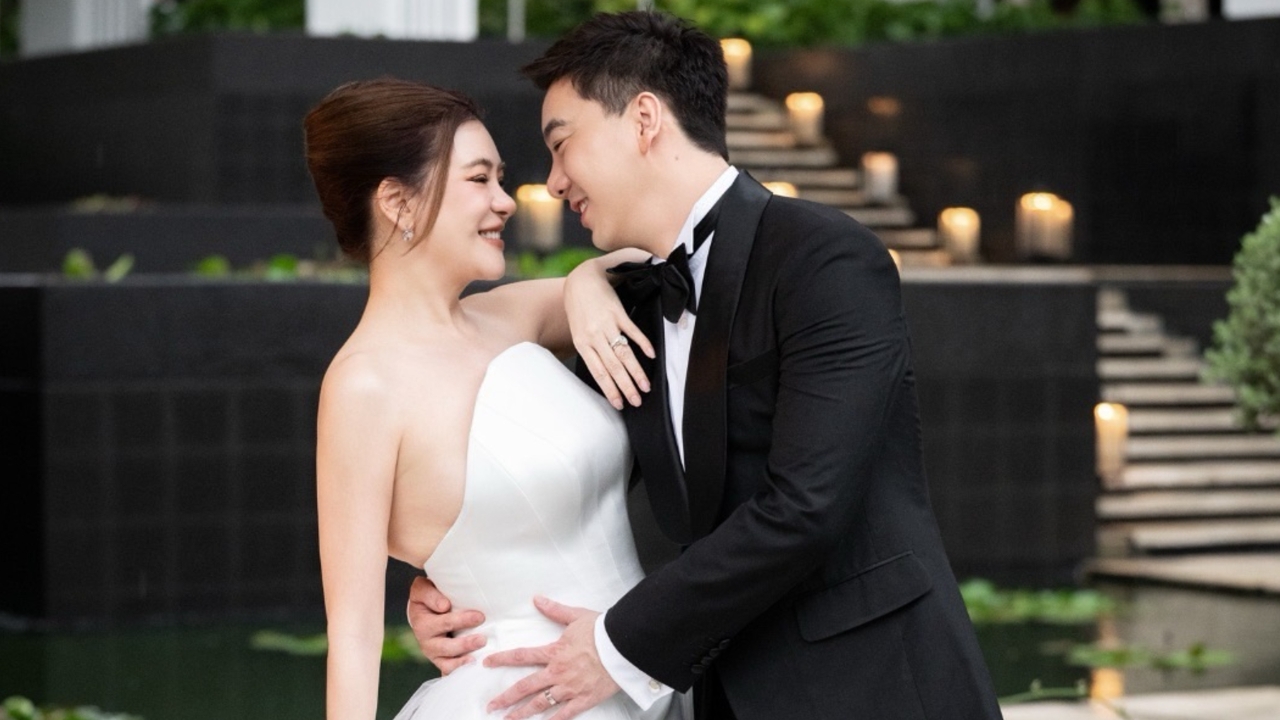 เปิดภาพพรีเวดดิ้ง "โอ๋ ภัคจีรา" สวมชุดเจ้าสาวอีกครั้ง ว่าที่เจ้าบ่าวหล่อมาก รักนี้เคมีลงตัว