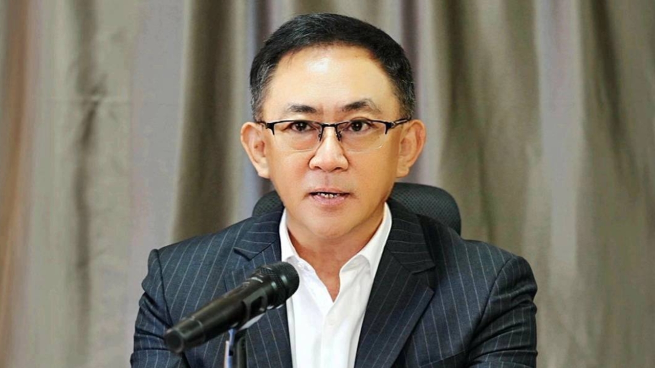 ชง ครม. พรุ่งนี้ คาดตั้ง “พูนพงษ์” นั่งปลัดกระทรวงพาณิชย์ คนใหม่ แทน “วุฒิไกร”
