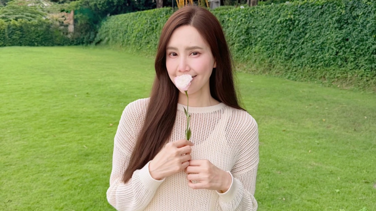 ฮีลใจกลางธรรมชาติ! “เจี๊ยบ พิจิตตรา” ปล่อยภาพละมุน สวยเรียบง่ายจนแฟนๆ ใจละลาย