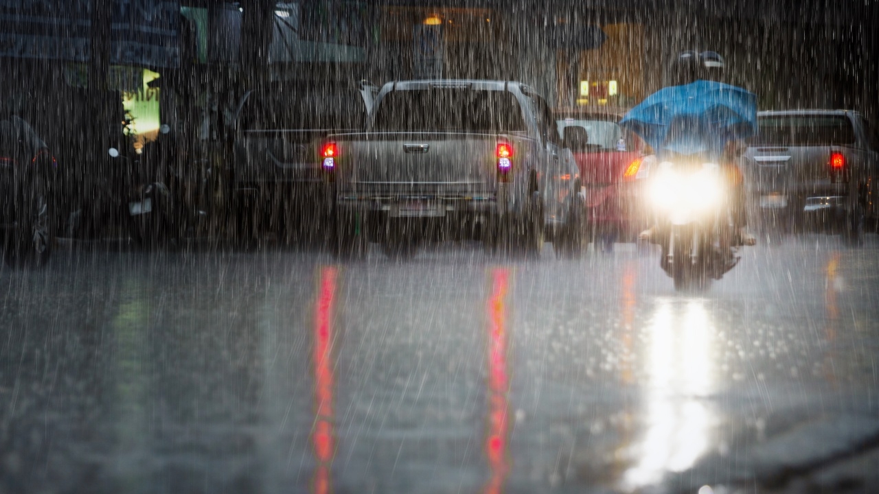 กรมอุตุฯ เตือนฝนตกหนักถึงหนักมาก ฉบับที่ 14 อาจเกิดน้ำท่วมฉับพลัน-น้ำป่าไหลหลาก