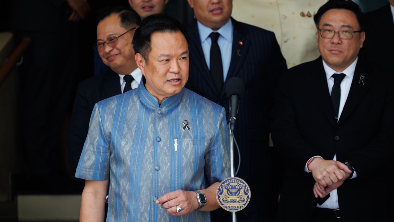 นายกฯ ยันปรับ ครม. ไม่มีมูล จี้ทุกกระทรวงเร่งสร้างผลงาน