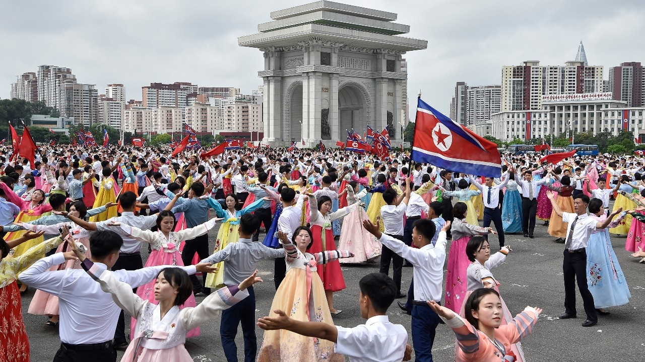 เผยเศรษฐกิจเกาหลีเหนือขยายตัวเกิน 3% โตต่อเนื่องเป็นปีที่ 3 ผลพวงสัมพันธ์แนบแน่น "รัสเซีย-จีน"