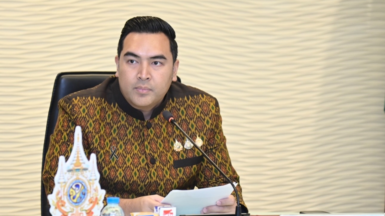 รมช.เกษตรฯ ถกขยายตลาด “นมวัวแดง” พุ่งเป้า 6 ประเทศอาเซียน-เอเชีย