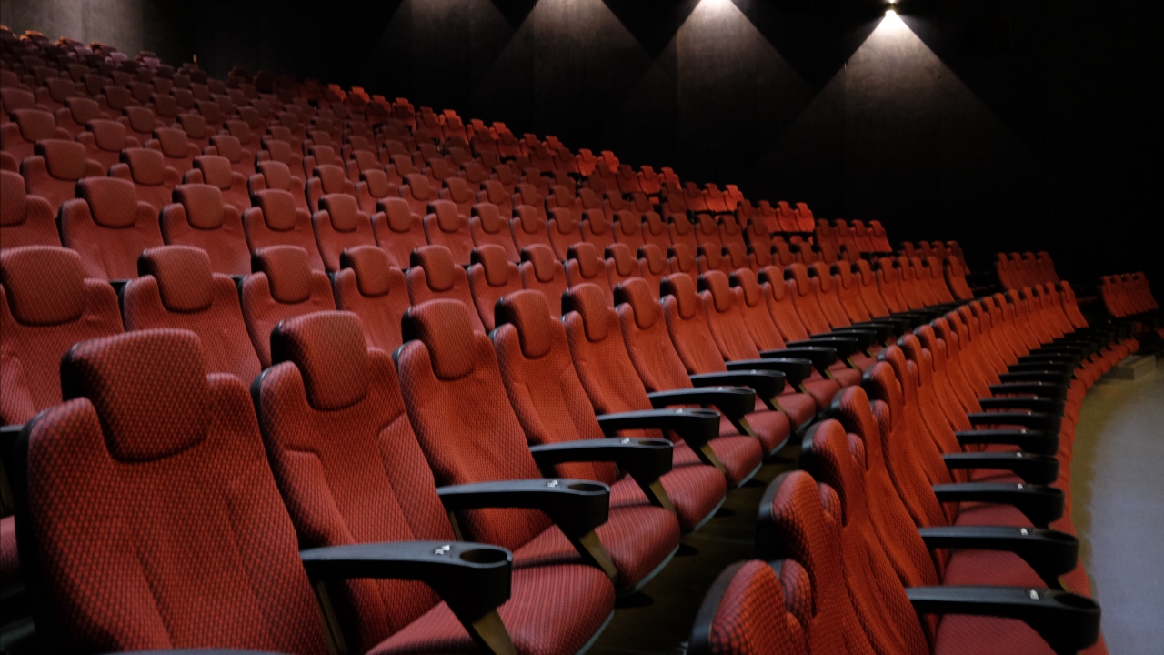 10 อันดับ โรงภาพยนตร์ IMAX ใหญ่ที่สุดในไทย พร้อมจำนวนที่นั่ง และขนาดจอ