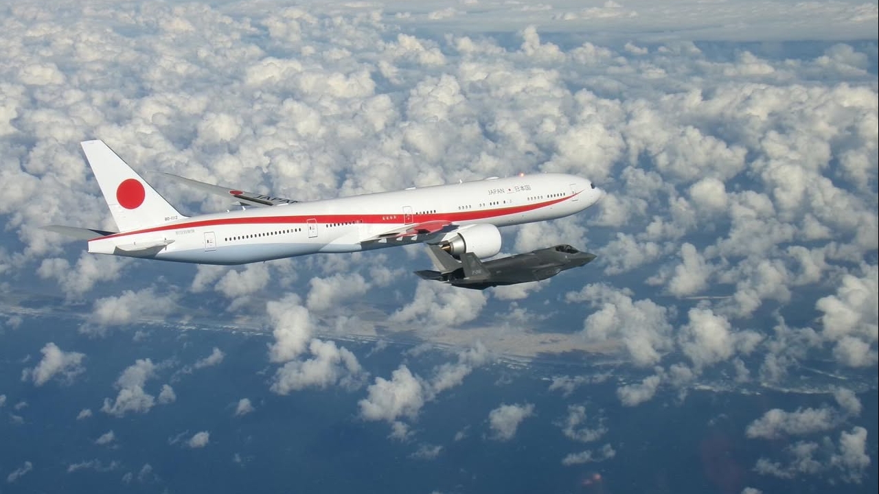 กลาโหมเนเธอร์แลนด์เผยภาพ F-35 คุ้มกันเครื่องบินพระที่นั่ง "จักรพรรดิญี่ปุ่น" อย่างสมพระเกียรติ