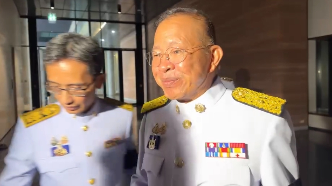 “มงคล” ประธานวุฒิสภา โบ้ยถาม “พริษฐ์” ปมคลิปยื่นโพยวันเลือก สว.