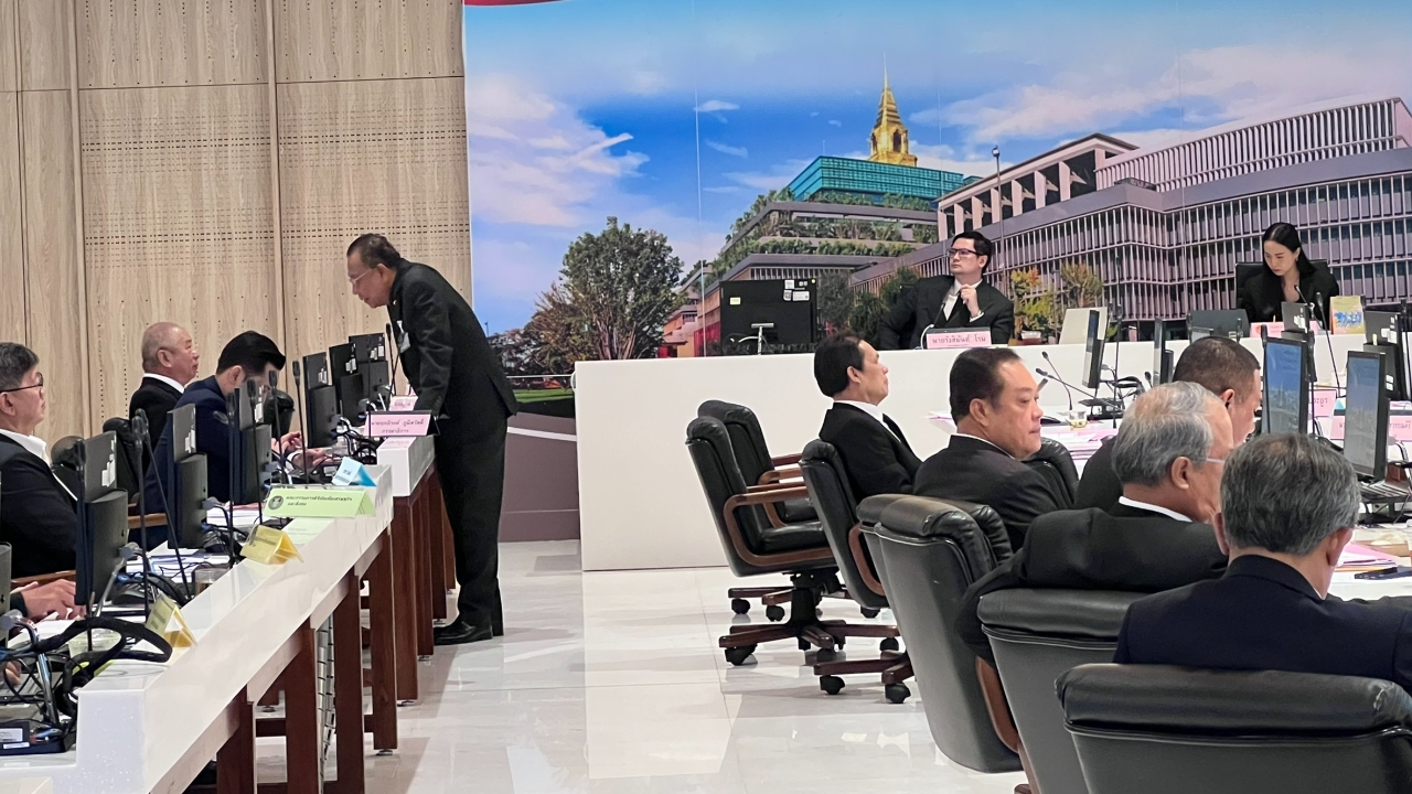 วุ่นตั้งแต่เริ่ม 2 กมธ.ร่วมสอบ TH-AI Passport สส.ภูมิใจไทย ท้วง ประชุมตามข้อบังคับหรือไม่