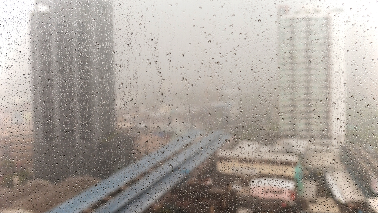 เช็กเลย เย็นวันศุกร์ฝนตกที่ไหนบ้าง ใน กทม. และจังหวัดใกล้เคียง