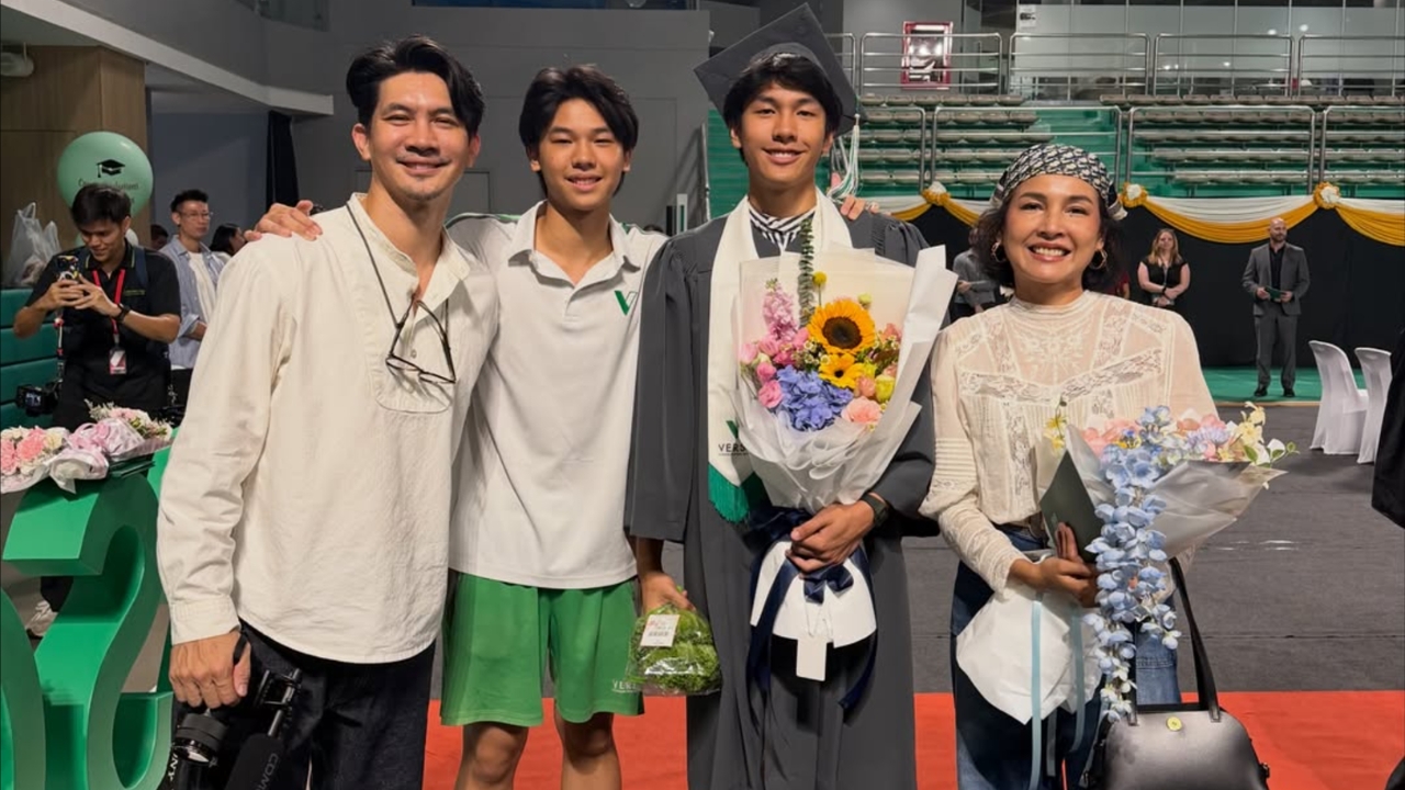 เคน-หน่อย สุดภูมิใจ น้องคุน ลูกชายคนโตเรียนจบไฮสคูลแล้ว เตรียมเข้ามหาวิทยาลัย