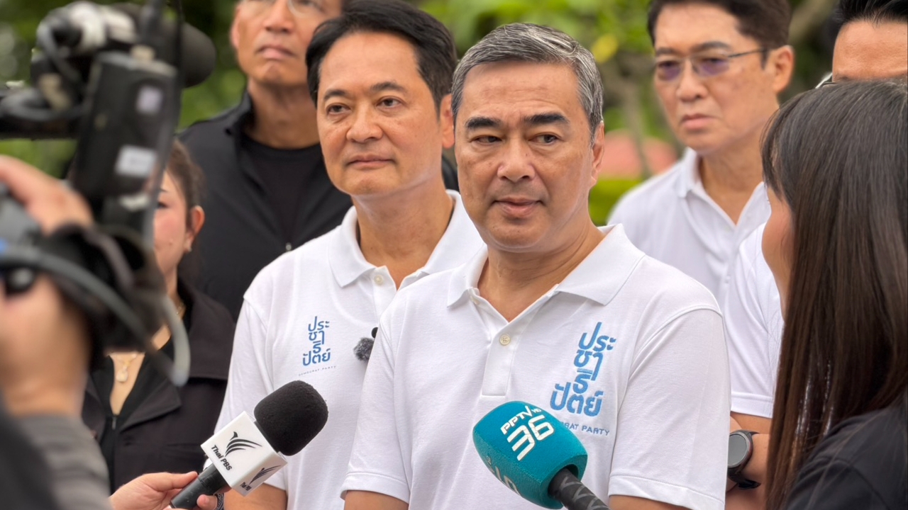 “อภิสิทธิ์” เผย ร่างแก้ไขรัฐธรรมนูญ ของพรรคประชาธิปัตย์ ไร้ปัญหาใช้หยั่งเสียงเลือก สสร. 
