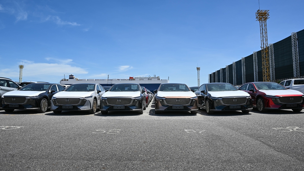 รถยนต์ไฟฟ้า Mazda6e ลอตแรก 500 คันถึงไทย มาสด้าพร้อมส่งถึงมือลูกค้า