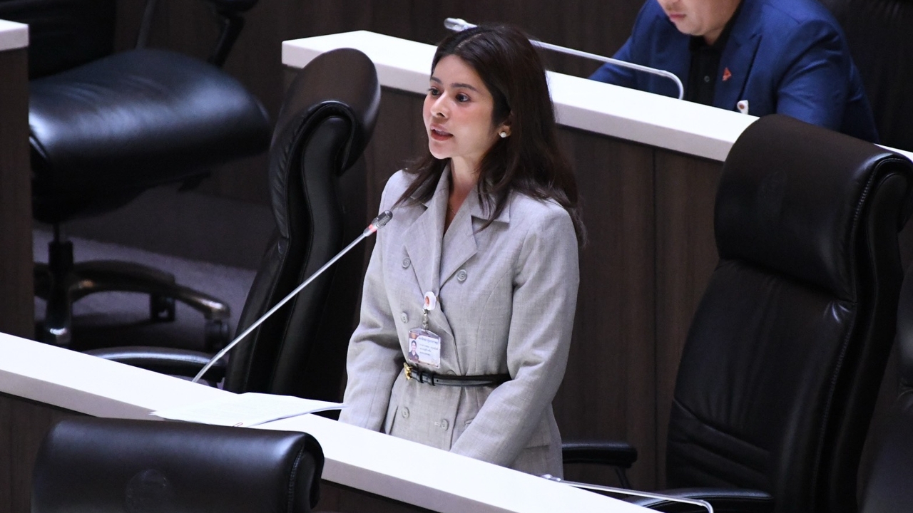 “ภคมน” คาใจ มหาดไทยยังไม่ตั้งคณะกรรมการสอบ แชตไลน์ “ช่วยน้ำเงินด้วย”