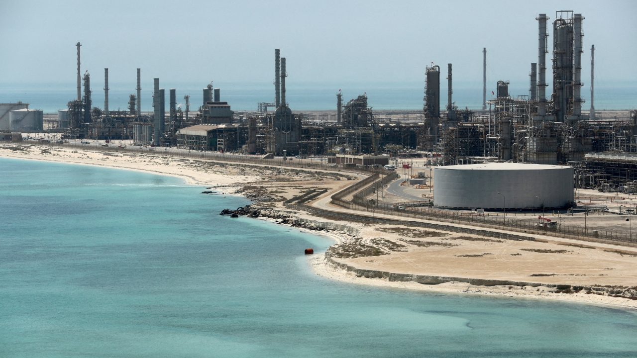 เฮลิคอปเตอร์บริษัท “อารามโก” ยักษ์ใหญ่ด้านน้ำมันของซาอุฯ ตกดับ 14 ศพ