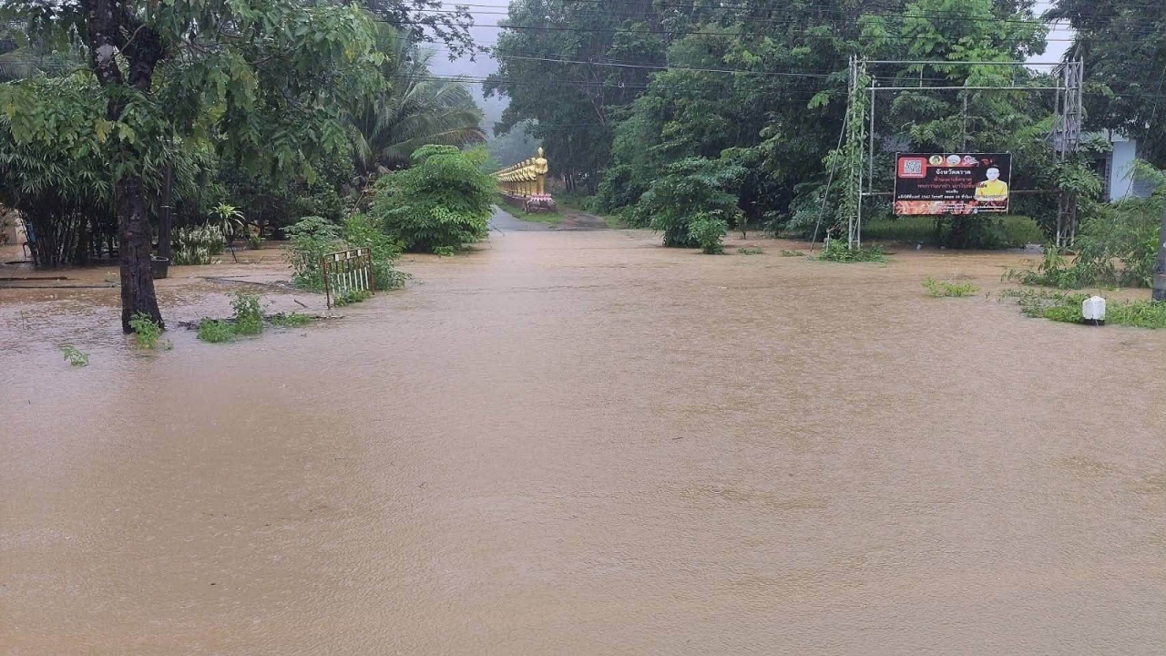 "พายุไมสัก" ทำฝนตกหนัก-น้ำท่วม 4 จังหวัด แม้คลี่คลายแล้ว แต่ยังต้องเฝ้าระวัง