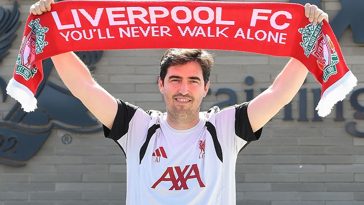 Clear: Iraola Reveals First Two Priorities to Bring Liverpool Back as Title Contenders