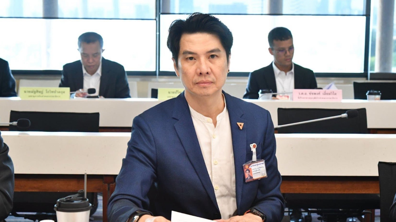 “ภาวุธ” ย้ำไม่เอี่ยวคดีฟอร์เร็กซ์ เชื่อคนตั้งคำถาม DSI เร่งรัดคดีอย่างผิดสังเกต