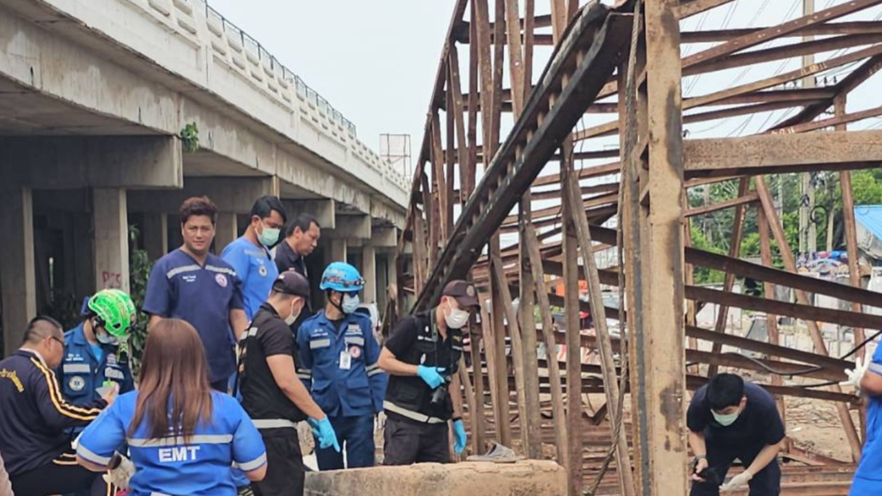 กรมทางหลวง แจงเหตุปั้นจั่นทับคนงานดับ 1 ศพ ย้ำไม่เกี่ยวข้องโครงการก่อสร้าง M82