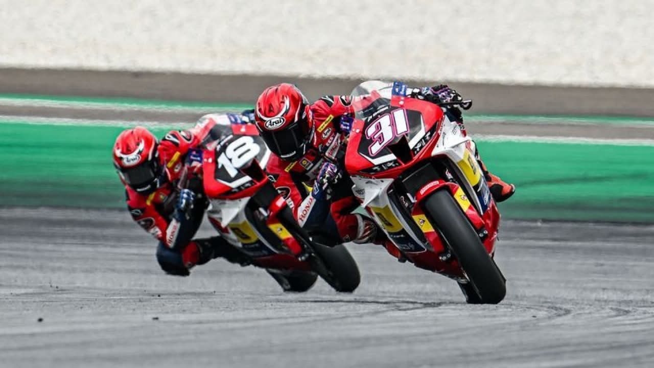 Thanach Takes Pole Position, Krisada Follows in Second on MSBK 600 Grid at Malaysia Superbike 2026 Round 2