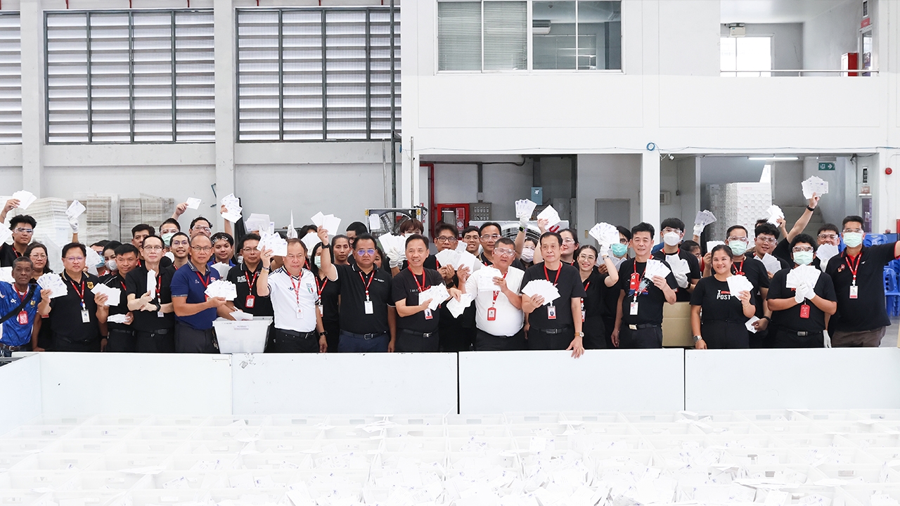 Thailand Post Delivers Online Postcards to Laksi France and Argentina Lead in Top Votes