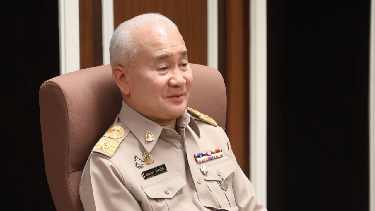 สลับเก้าอี้อธิบดีกรมส่งเสริมวัฒนธรรม-รองปลัด วธ. ต่อเวลาอธิบดีกรมศิลปากร อีกปี