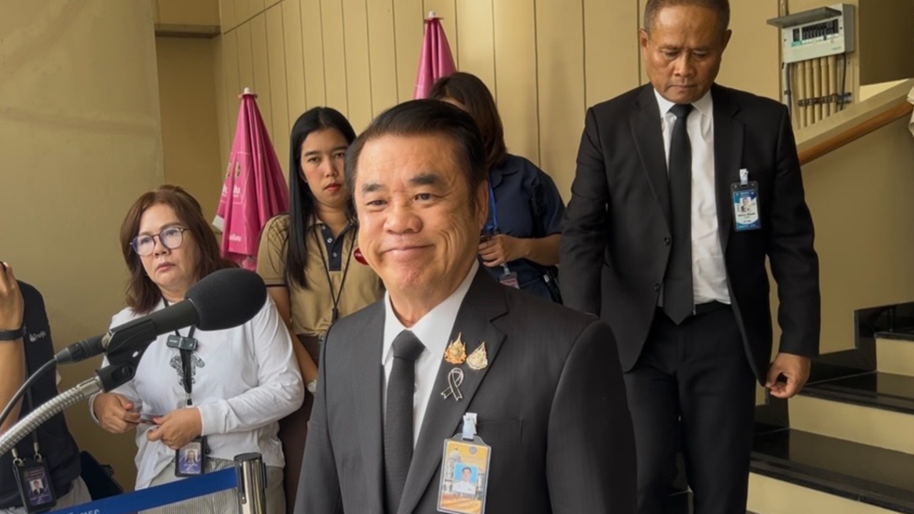 “สุริยะ” เผยปิดดีลกุ้งกับมาเลเซียด้วยตัวเอง ไม่เกี่ยว “ทักษิณ” ช่วย