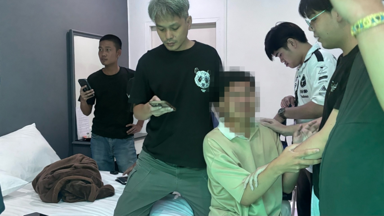 บุกช่วย 2 นักศึกษา มหาวิทยาลัยดัง เหยื่อแก๊งคอลเซ็นเตอร์ตุ๋นเรียกค่าไถ่