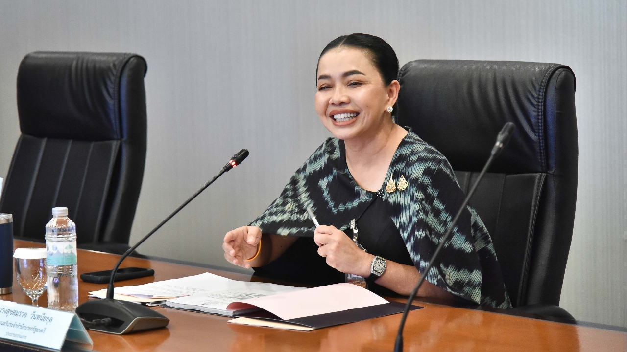 “สุขสมรวย” เตรียมบินอำนาจเจริญ แจ้งความข้อหาหมิ่นประมาท “ยิ่งชีพ iLaw”