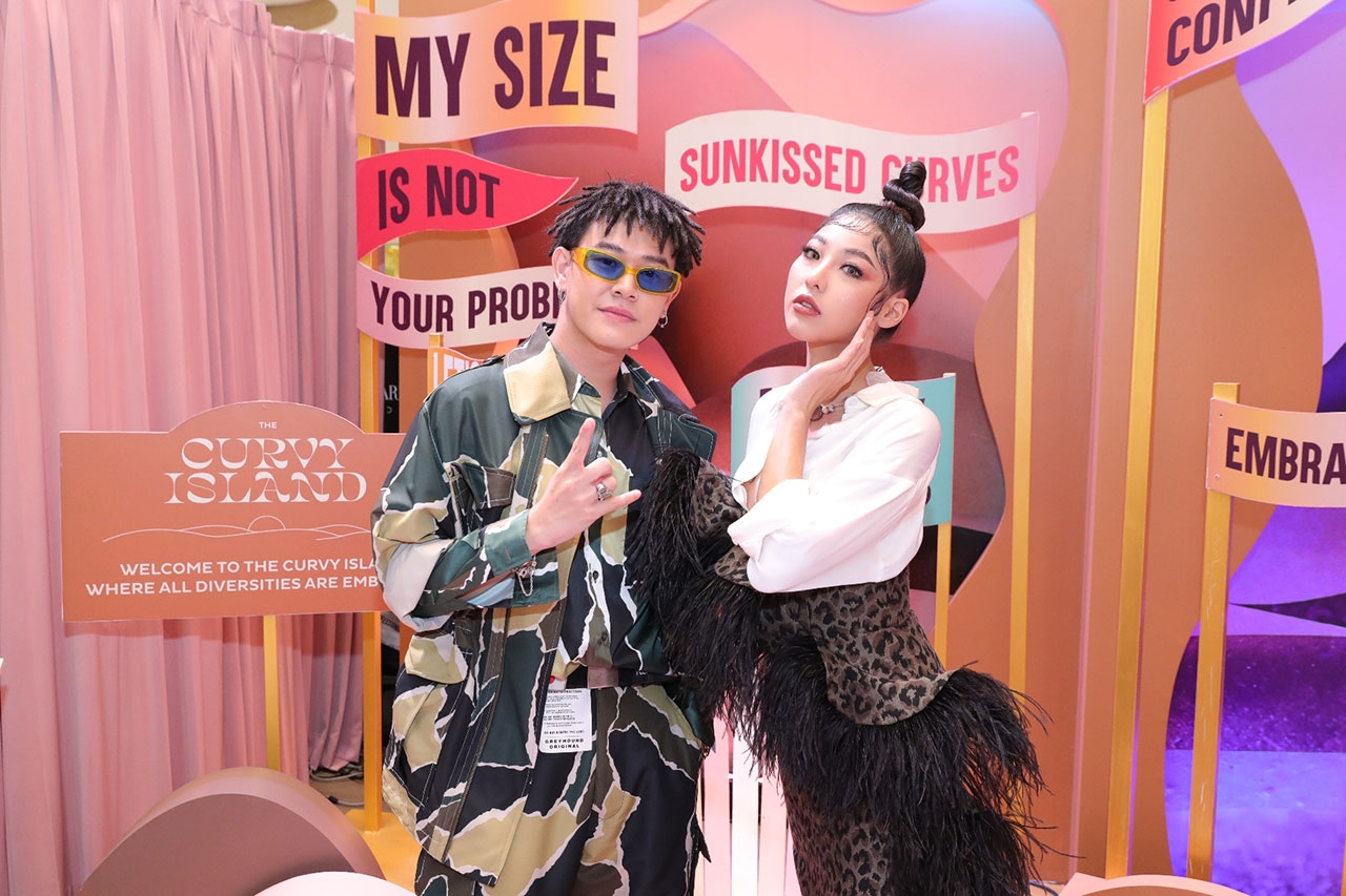 คุณPOPPA อภิวัฒน์ ชินอักษร และคุณหวาย ปัญญริสา เธียรประสิทธิ์