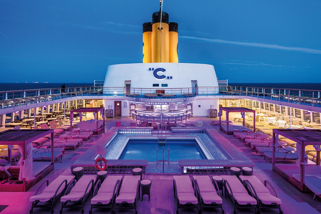 สระว่ายน้ำ Montecario & Saint-Tropez